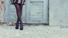 Young blonde woman in a beautiful fur. Model shooting advertising … [48131419] | 写真素材・ストックフォトのアフロ