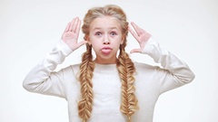 Very young beautiful Caucasian girl with blonde long hair standing … [44294227] | 写真素材・ストックフォトのアフロ