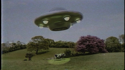 UFO alien abduction cow ufo unidentified flying object aliens close encounter 4k