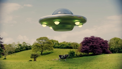 UFO alien abduction cow ufo unidentified flying object aliens close encounter 4k