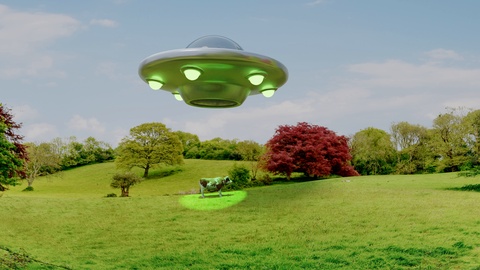 UFO alien abduction cow ufo unidentified flying object aliens close encounter 4k